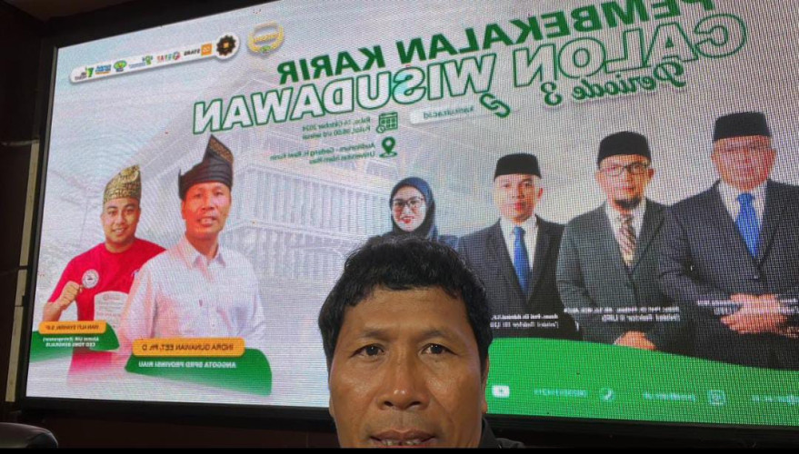 Isi Kuliah Umum Entrepreneur di UIR, Indra Gunawan Eet Ajak Mahasiswa Giatkan Semangat Wirausaha